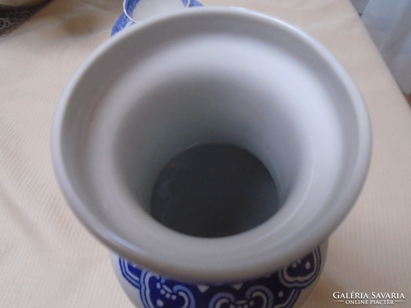 Kék- fehér keleti Jingdezhen porcelán váza szép hibátlan darab