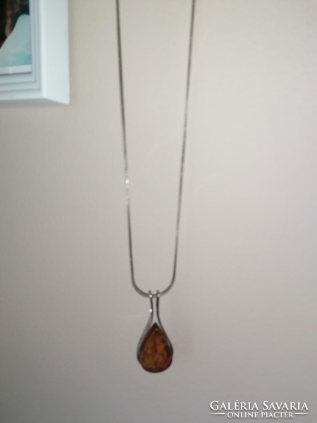 Silver pendant with amber and silver chain 925