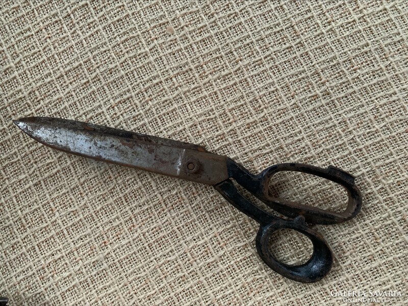 Marked large tailor's scissors, tailor's scissors 27 cm. Stas Romanian scissors