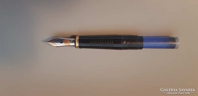 Jewel pen-18 k gold nib-silver-plated pelican fountain pen