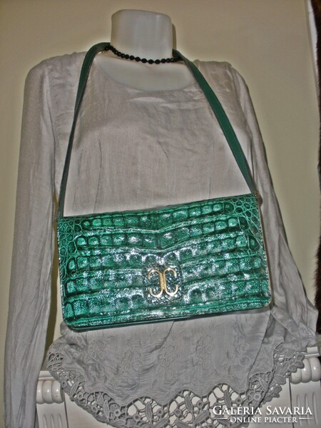 Emerald green bag, retro