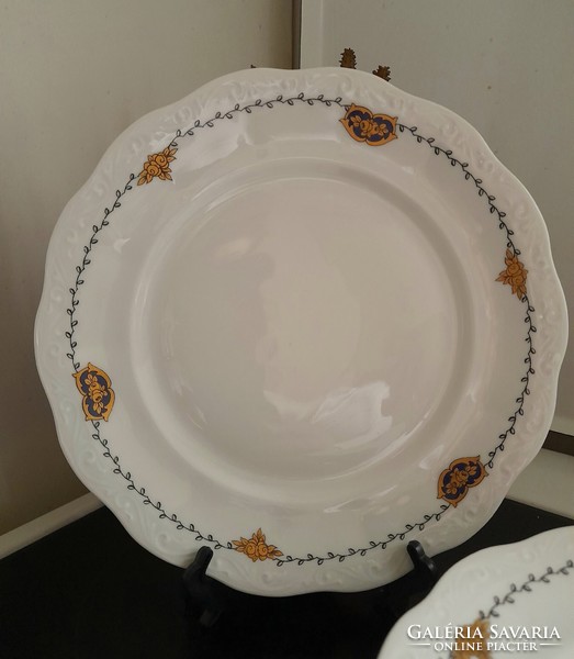 Gyönyörűséges KPM finomporcelán süteményes tányérok