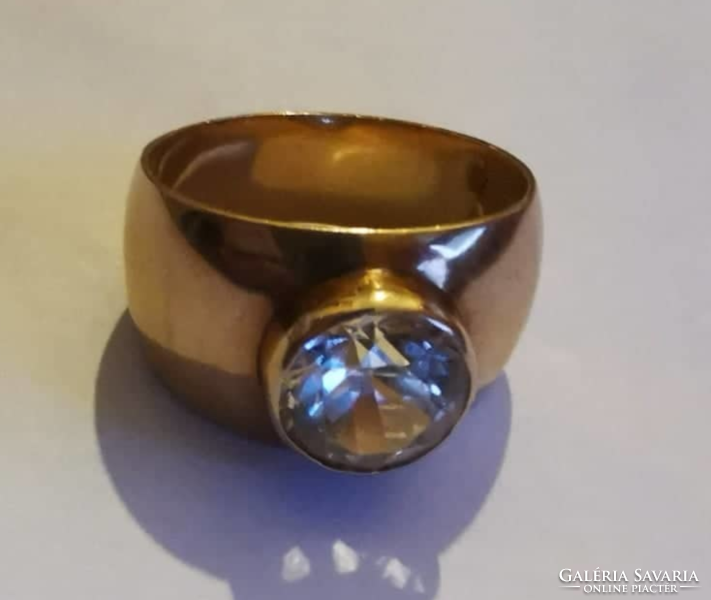 14 karátos arany gyűrű brill csíszolású cirkónia kővel 5,14 gr
