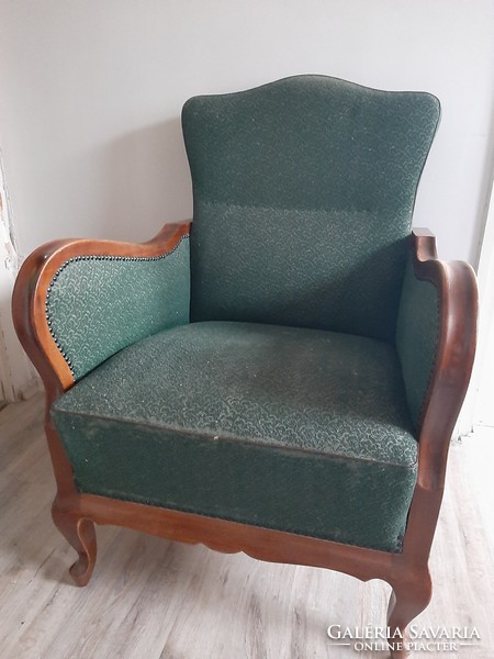 Nice and comfortable spring neo-baroque armchair