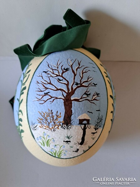 Ostrich egg with 4 seasons coloring