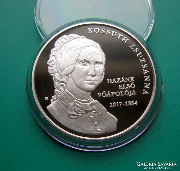 2017 - Zsuzsanna Kossuth was born 200 years ago with a 10,000 ft pp - certificate