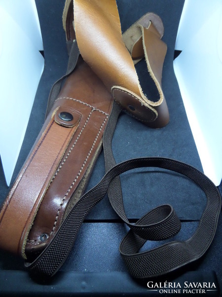 Brian c. Foster holsters (original) vintage leather holsters primarily for collectors!