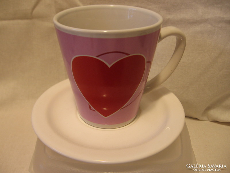 Pink retro heart ceramic mug for Valentine's Day