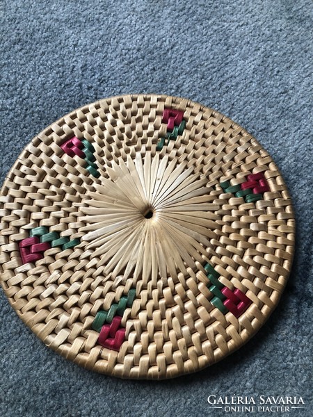 Braided, patterned coaster 17.5 cm