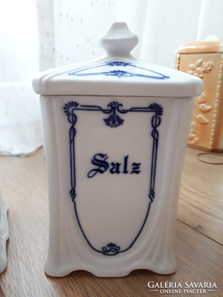 Spice holder set with blue pattern