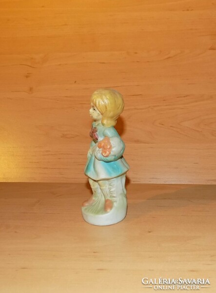 Capodimonte porcelán kislány figura 13,5 cm (po-3)