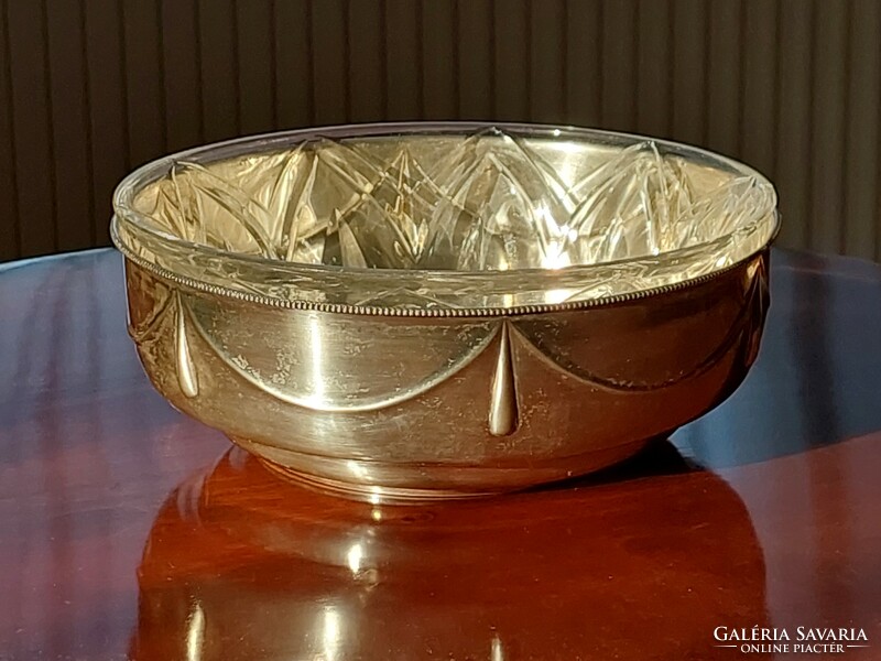 Silver bowl with polished glass insert