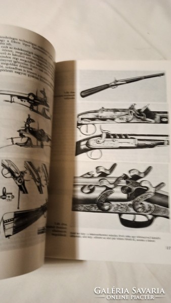 Szabolcs Halmágy book about old weapons