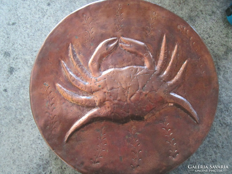 Giant 36 cm Biedermeier brass copper confectioner's baking dish crab shape sharp contour museum confectionary