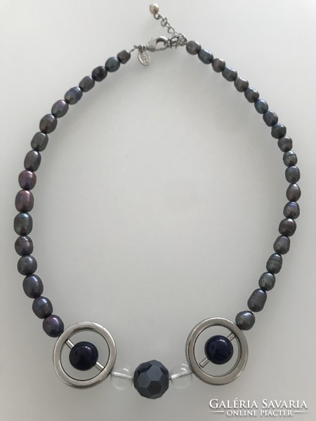 Cultured pearl necklace with onyx eyes, 47 cm long, marked m&s
