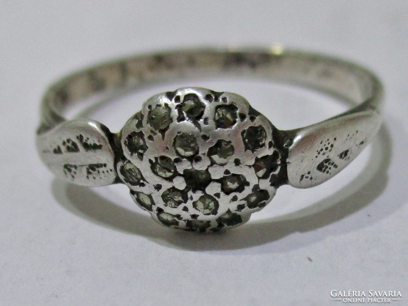 Szépséges antik kézműves markazitos ezüst  gyűrű
