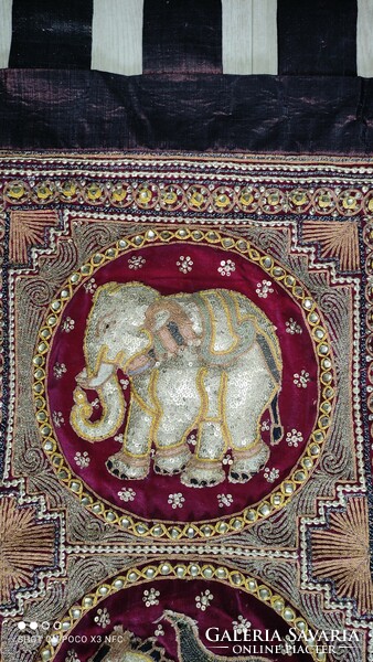 165 cm x 55 cm KALAGA burmai vagy thai mintás nagy méretű kézzel készült fali kép kárpit