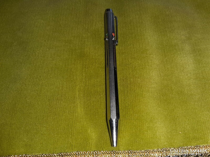 Retro ballpoint pen
