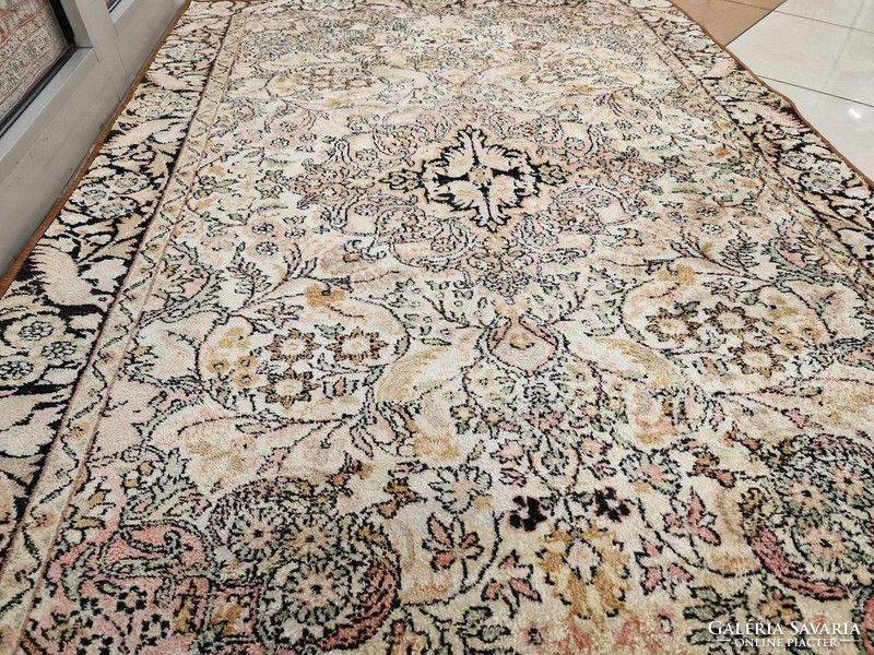 Kashmir silk 116x171 hand knotted Persian rug bfz_294
