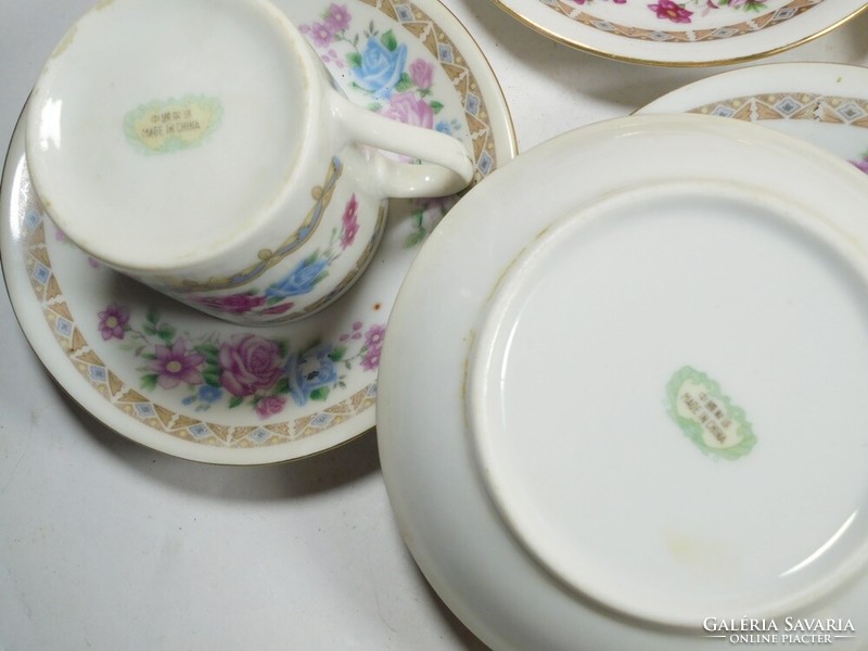 Régi kávés teás készlet porcelán 4 db csésze, 9 db tányér virág mintás kínai porcelán
