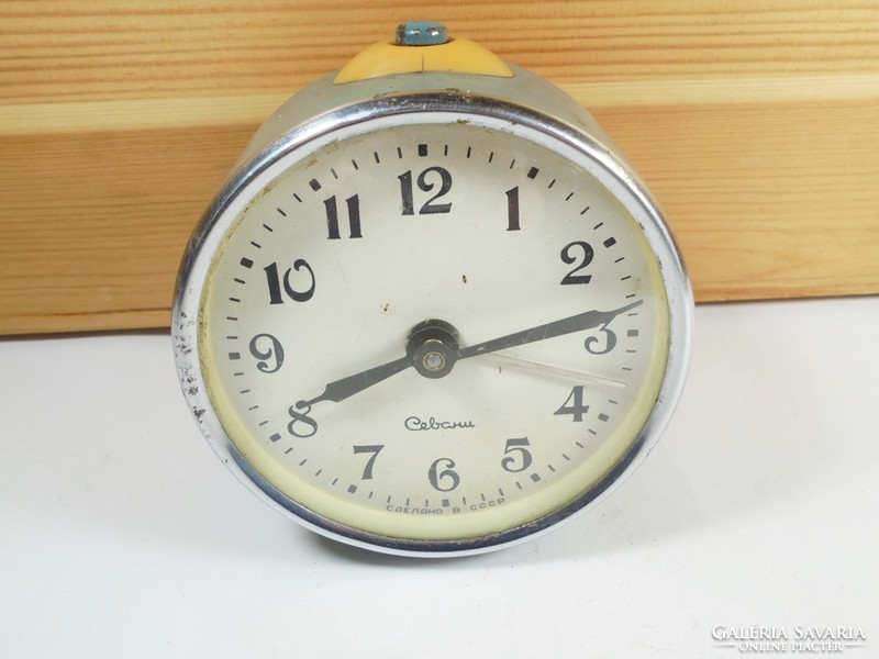 Retro régi ébresztőóra ébresztő óra vekker CCCP Szovjet-orosz - kb. 1970-es évekből működik