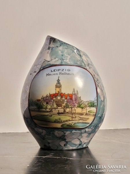 Grossbreitenbach Német Porcelán Váza 9cm Lipcse Új Városháza Látképével