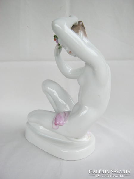 Rare aquincum porcelain female nude larger size 26 cm