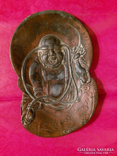 Szecessziós bronzozott tálka mosolygós Buddhával
