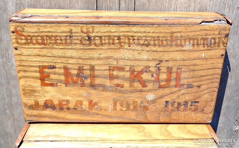 1914-15 World War commemorative box
