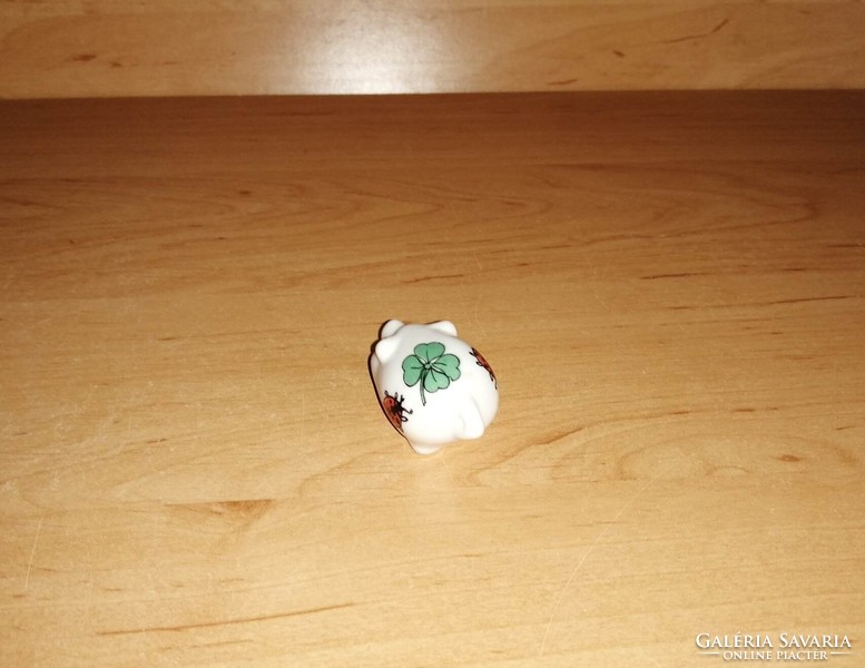 Tiny porcelain lucky pig with four-leaf clover and ladybug pattern (1/p)