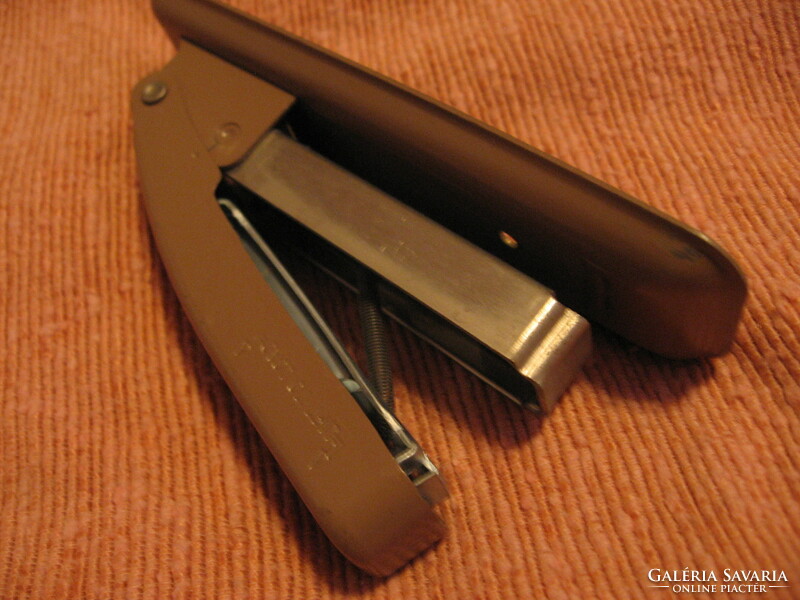 Retro drab swingline cub stapler from the 60s