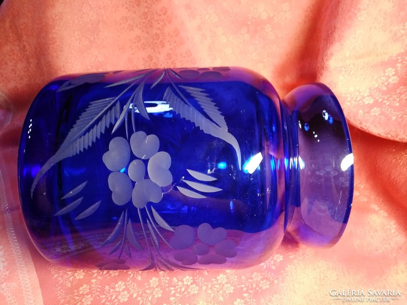 Beautiful thick purple lead crystal, polished glass vase
