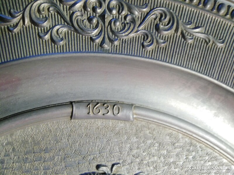 Antique pewter decorative plate
