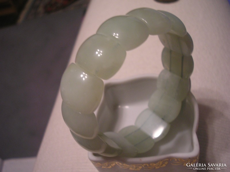 These 28 jade zhen yu ”yü collection rarities can be sold together or separately on request