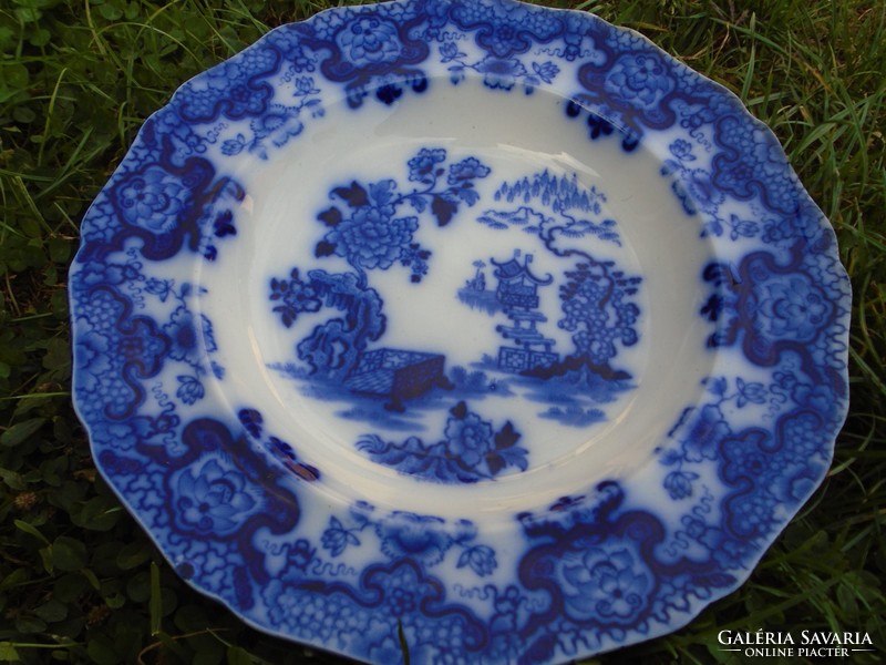 Thomas Dimmock&Co cége 1829-1859 között működött megmaradt gyönyörű állapotában ez az egyedi tányér