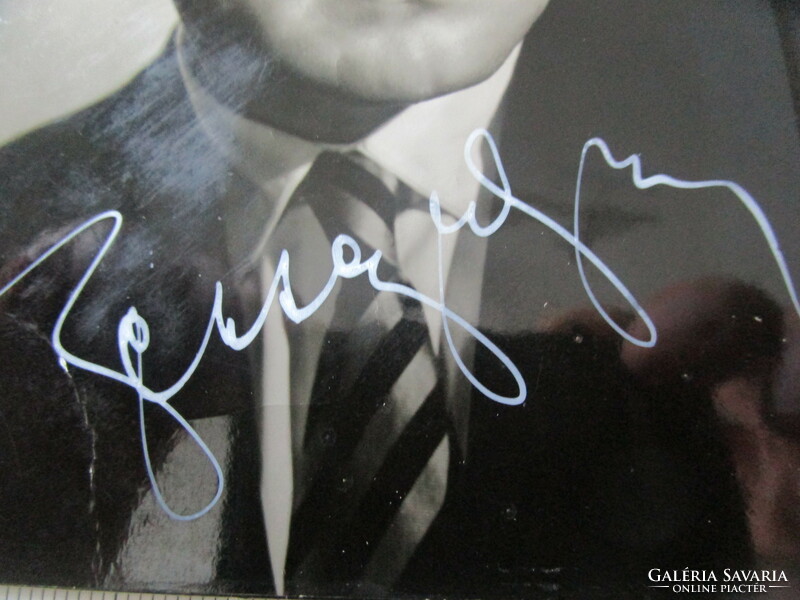 Unforgettable signed autograph photo of the giant Ferenc Szinés from Bessenye