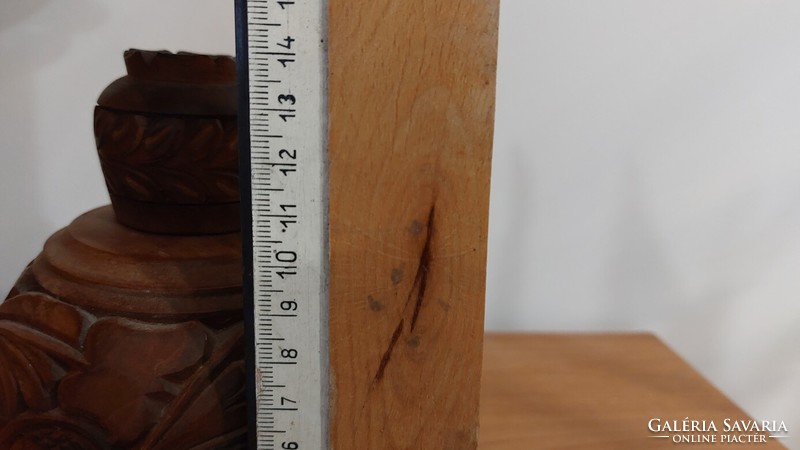 (K) Kis iparművészeti fa butella cca 13 cm magas, zsűrizett