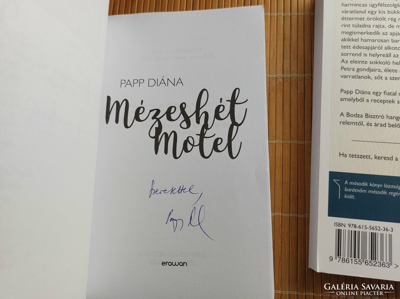 Diana Pap's autographed 2 books are for sale together. HUF 2,900 for the two pieces together.