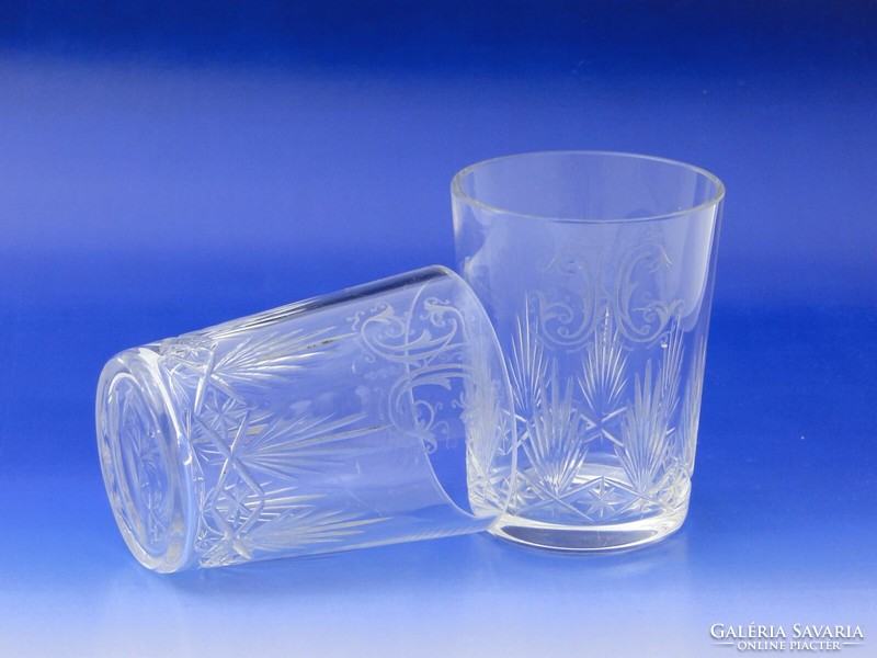 Z045 Régi röviditalos csiszoltüveg pohár 2 db