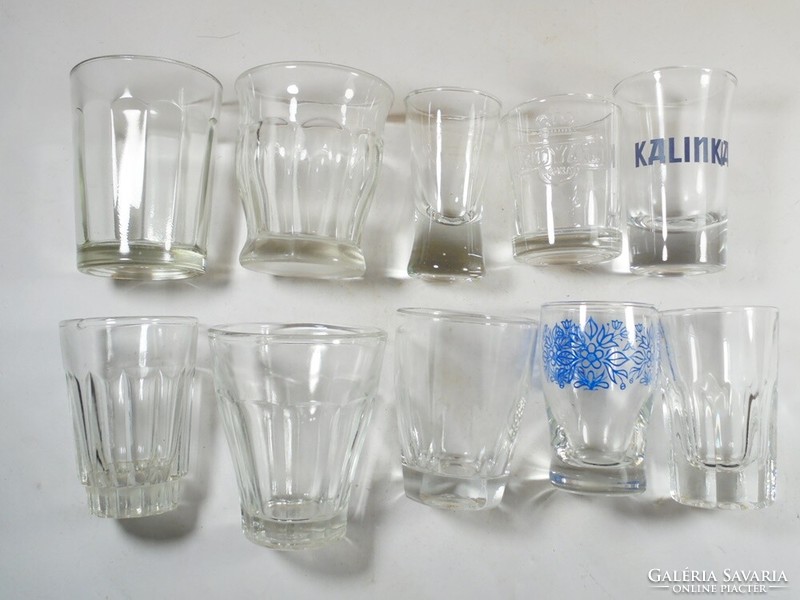 Régi retro üveg röviditalos pohár 10 db különböző Salgó, Royal Vodka, Kalinka