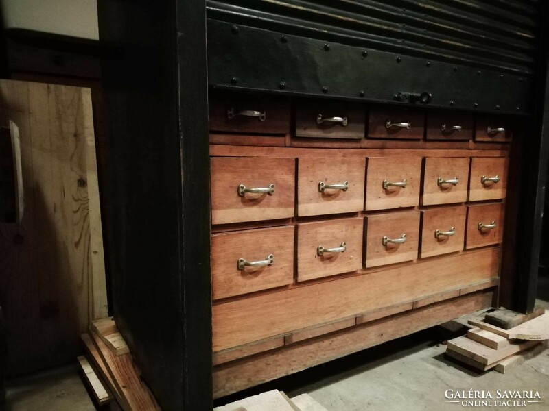 Multi-drawer hardwood filing cabinet, 1920s, 30s, shuttered cabinet, with metal shutters, 35 drawers