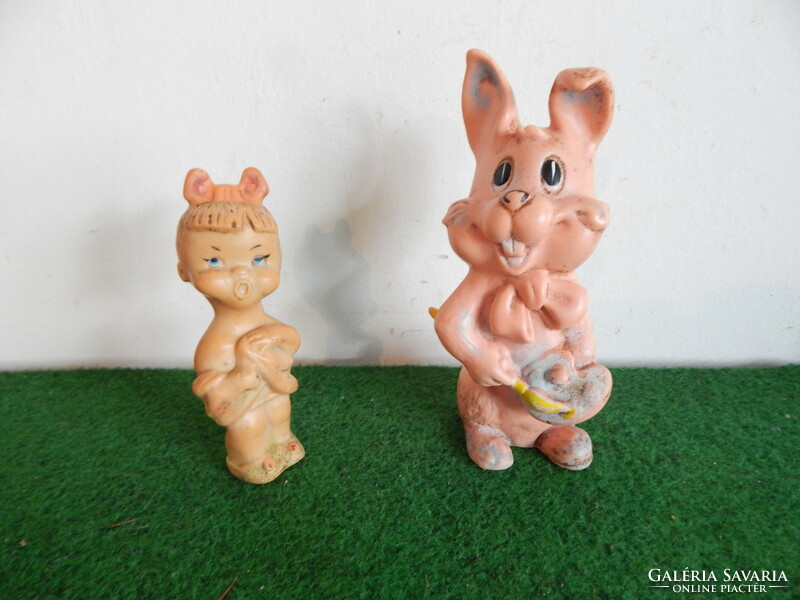 2 rubber toys from the 70s.