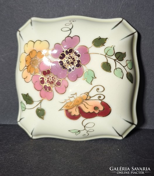 Zsolnay hand-painted bonbonier - porcelain candy box with flower pattern