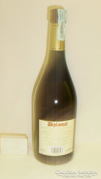 Diplomat brandy 0.7 l - unopened