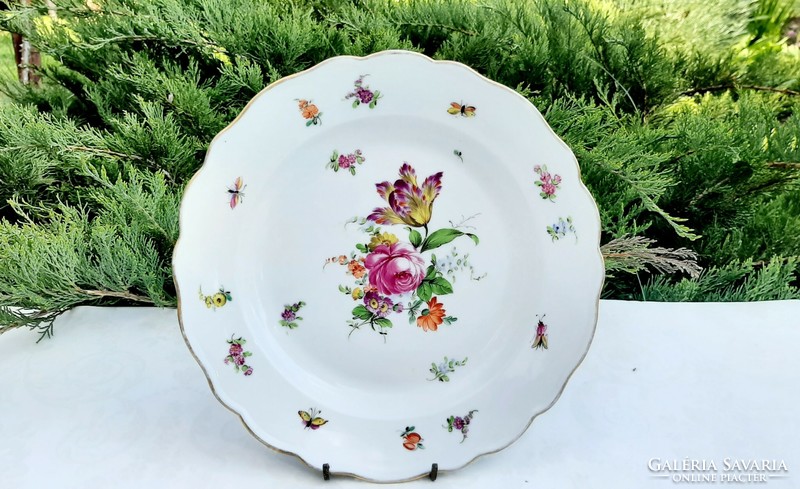 Altwien pillangós, bogaras kézzel festett tányér