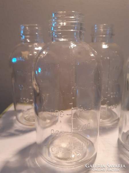 Retro infúziós palack régi gyógyszertári üveg 4 db