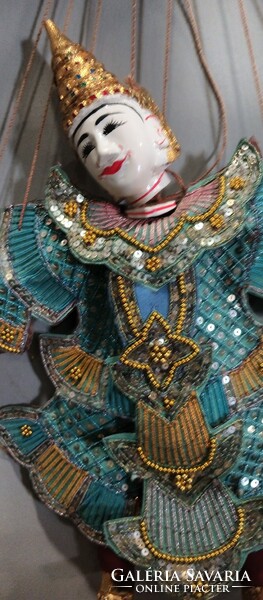 Indonesian dancing marionette puppet, beautiful and decorative. Negotiable.