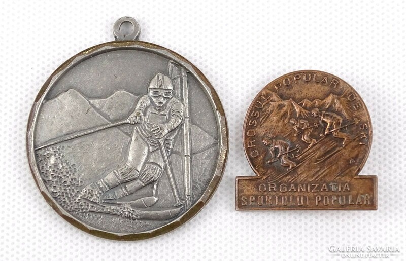 1L996 old two sports medal ski medal