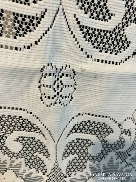 Openwork machine lace cream white tablecloth 70x70cm