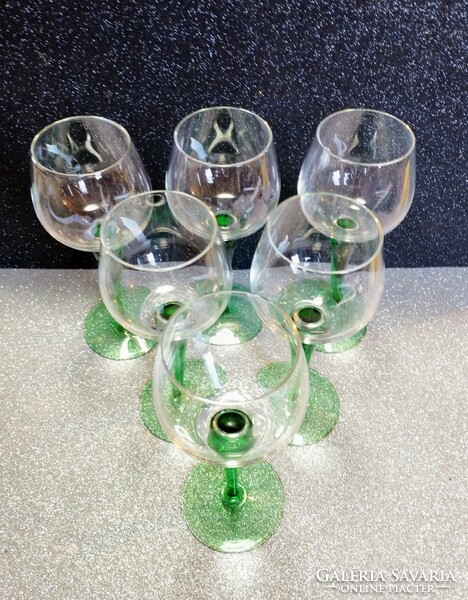 Vintage green stemmed wine glass set